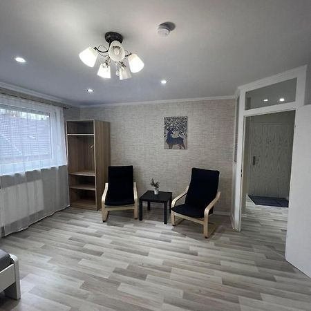 Zentral Gelegenes Apartment In Moenchengladbach Mit W-Lan Exterior photo